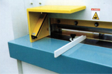 Veneer Guillotine Series 3