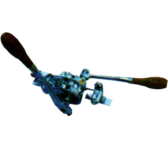 Detail Bowens MR417 Roll Machinery