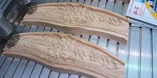 Product Display 2 Bowens PM-16025-8 CNC Wood Engraving Machine